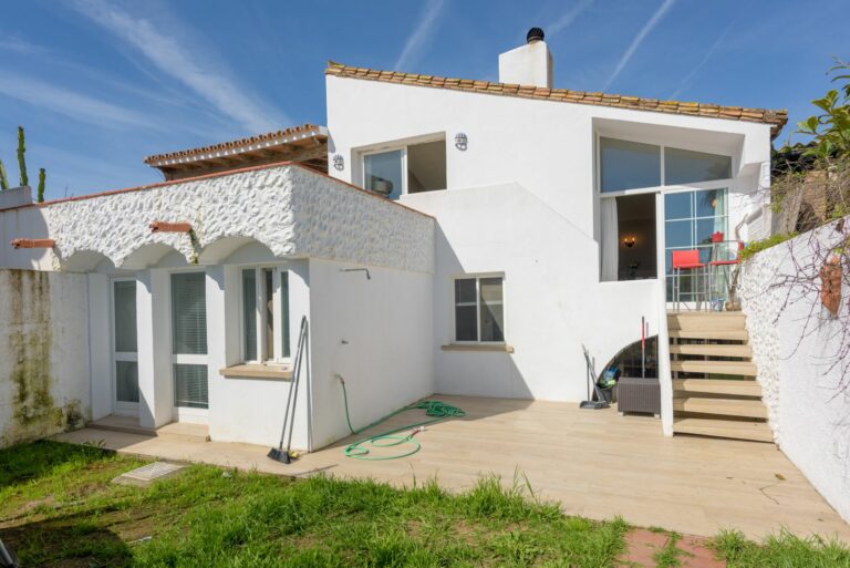 501f7179782dc34c626e8d95f2676a5c - 5