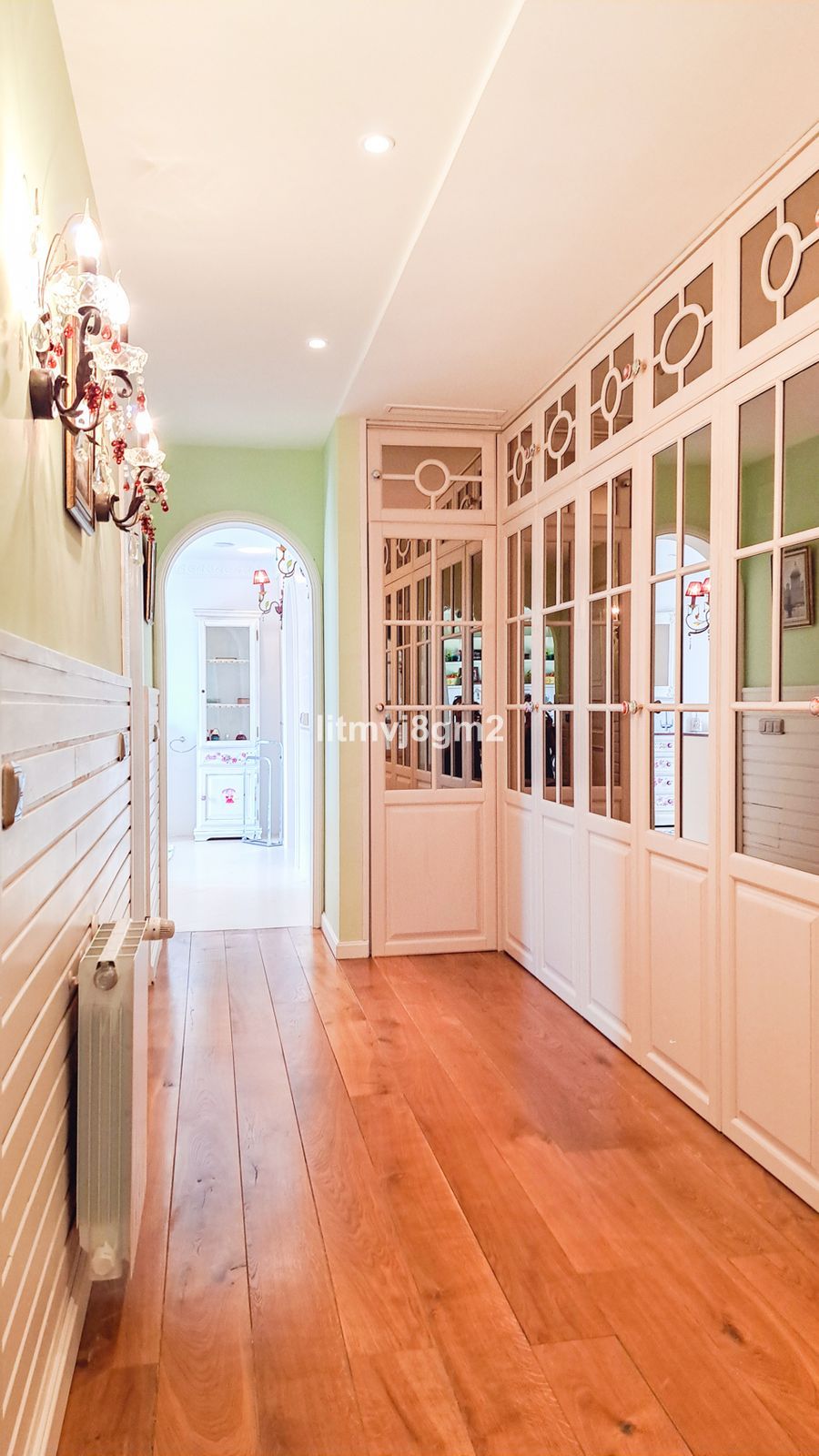 50df1ddbc8977d5a75782f57610265de - 12