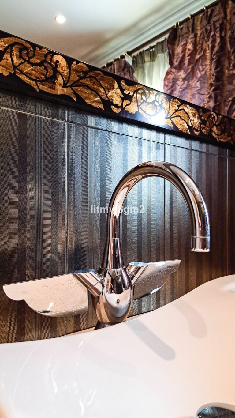 50df1ddbc8977d5a75782f57610265de - 14