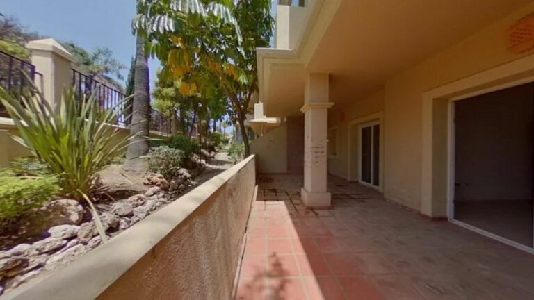 51700f9fa88b32f0c3feab5f0293f059 - 13