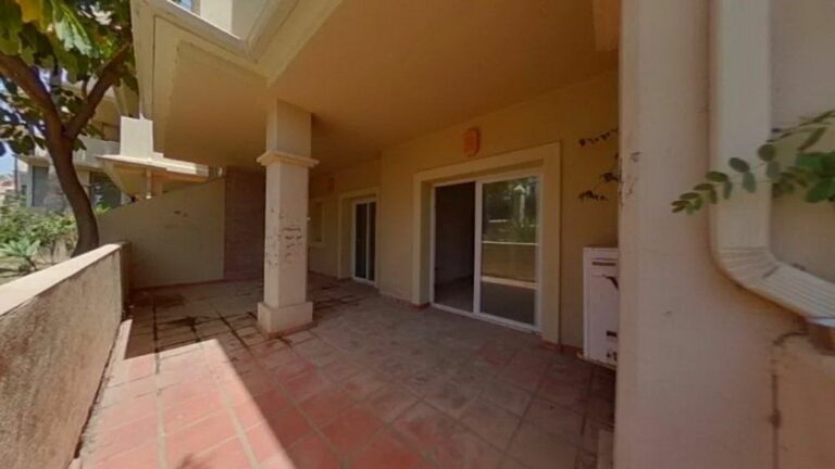 51700f9fa88b32f0c3feab5f0293f059 - 16