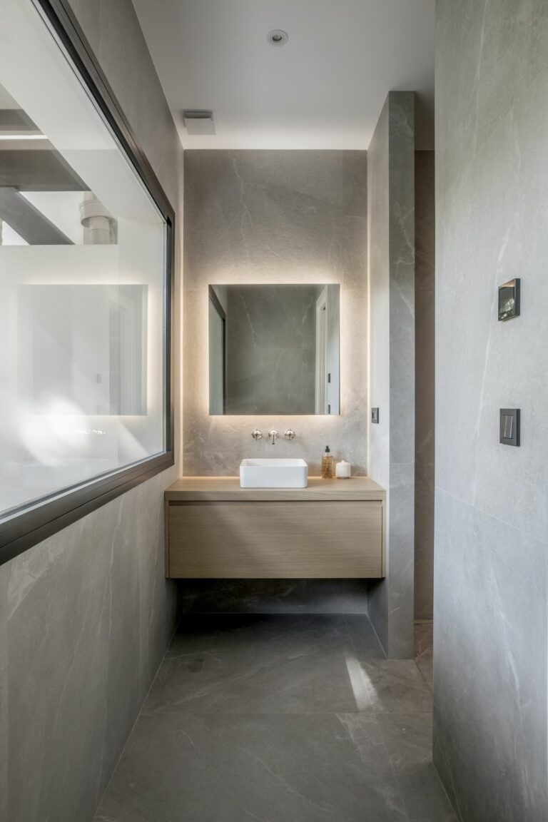 5194aff81e91b97762d0aa8659cf9c0e - 16