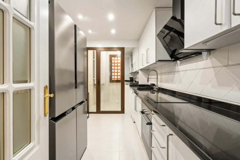 51f5eee897ec4fba0134441cabe8378f - 11