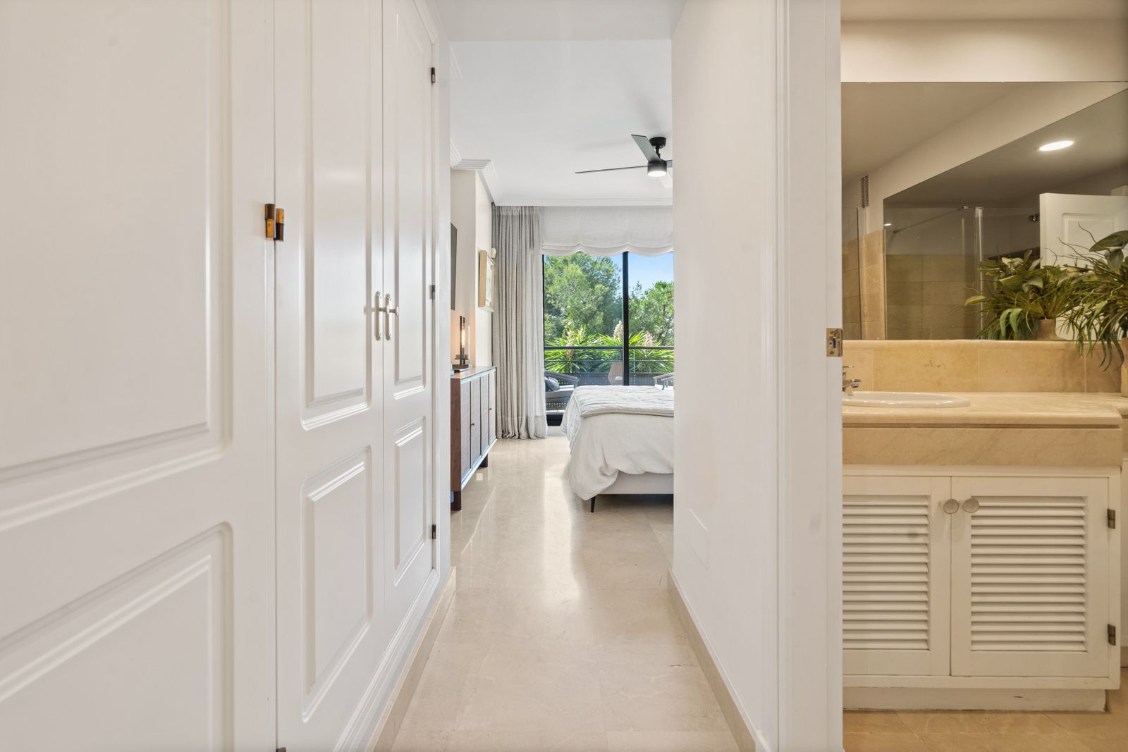 51f5eee897ec4fba0134441cabe8378f - 15