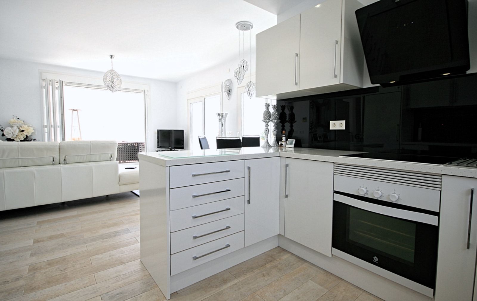 52c8edd0066a86fc825f9f00e5fb229a - 10