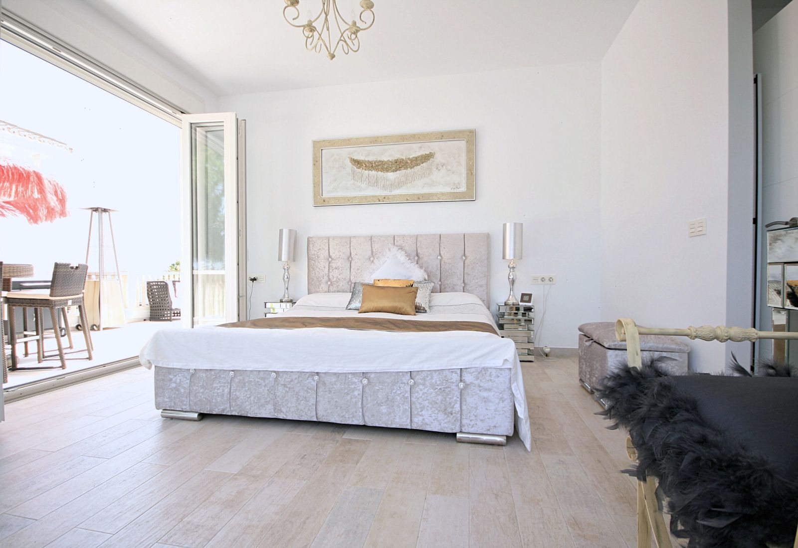 52c8edd0066a86fc825f9f00e5fb229a - 13