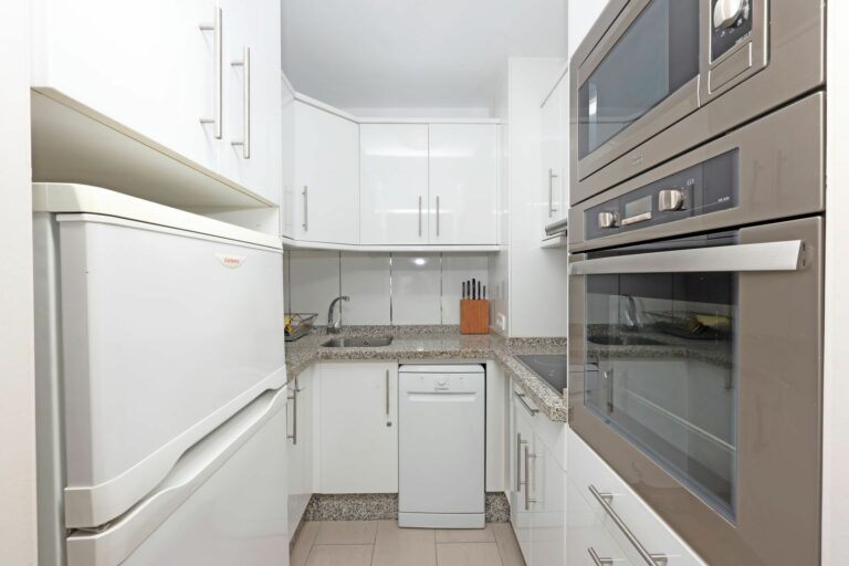 52cc2daedd4a9d04a1e2e9010adb3f5a - 6