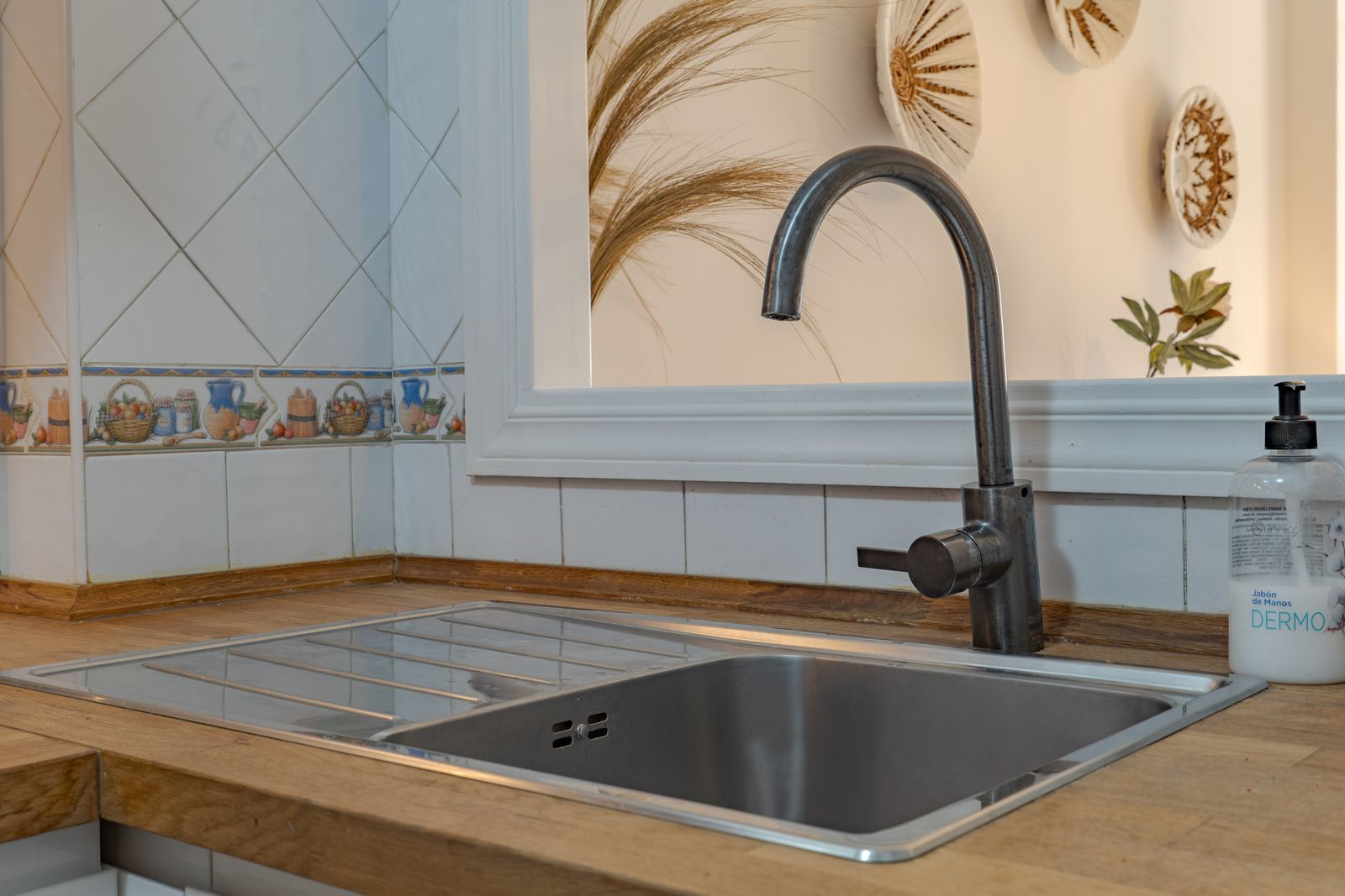 5488fb00a1316be99e2bfb4bb640c356 - 14