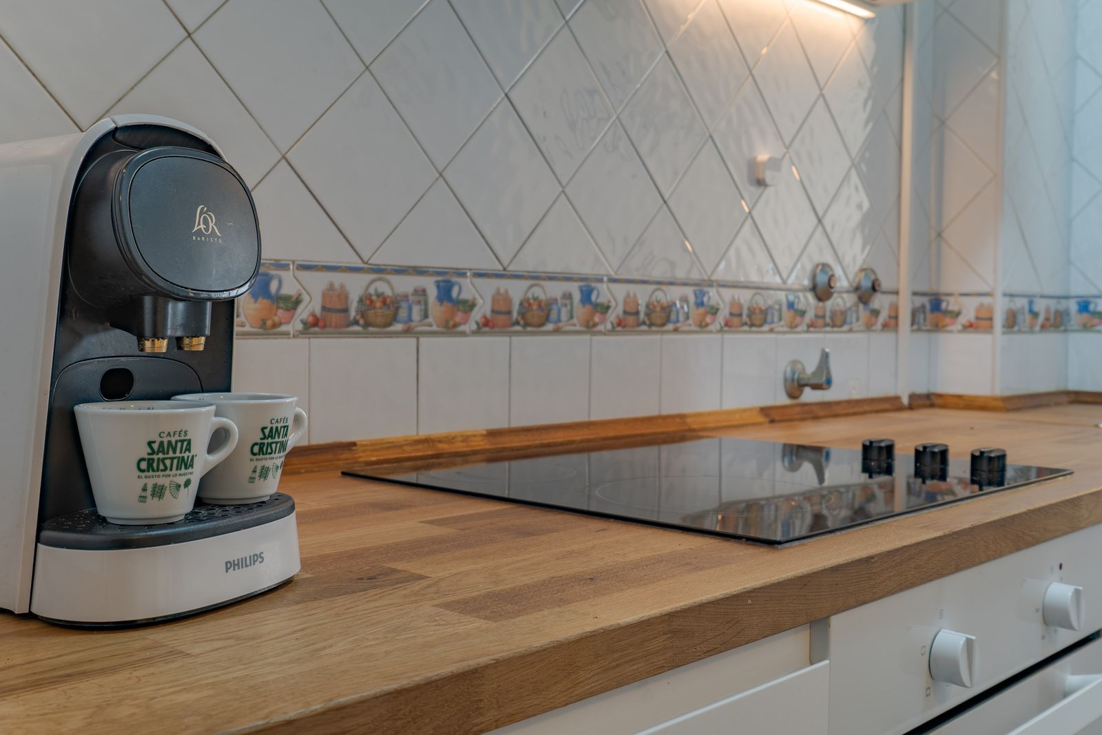 5488fb00a1316be99e2bfb4bb640c356 - 16