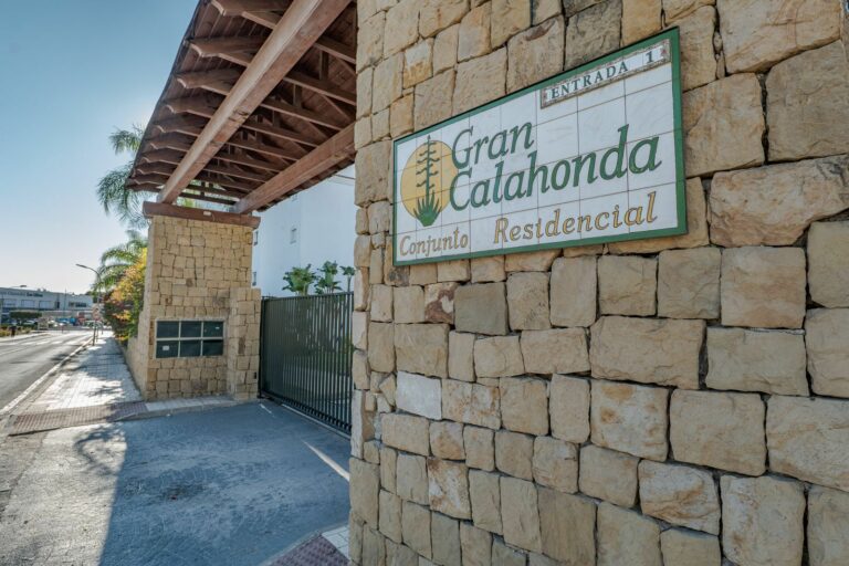 5488fb00a1316be99e2bfb4bb640c356 - 4