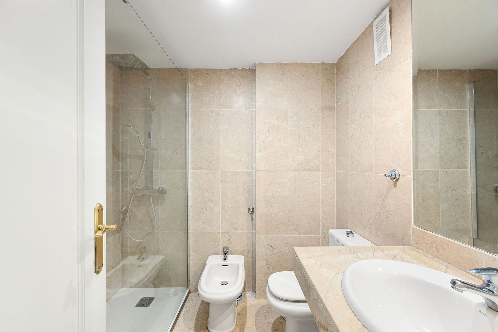 54a9414bd85b9a4858ad699374429b2c - 12