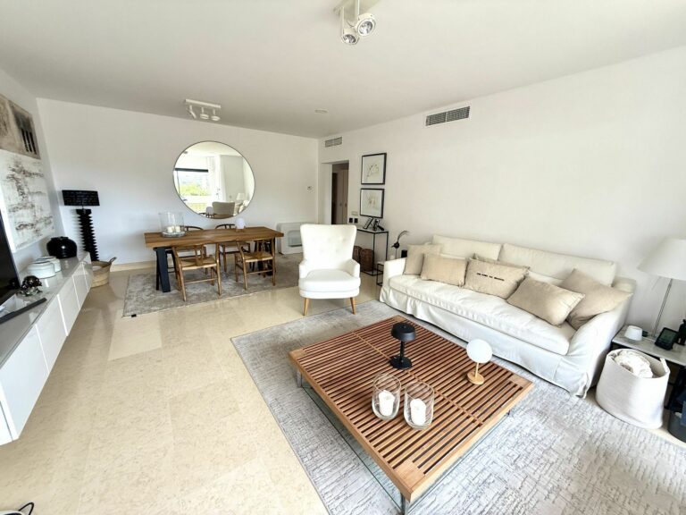 5546409c618dda8969bb7468c5a0f3ba - 3