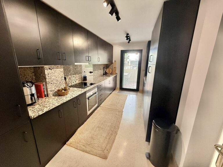 5546409c618dda8969bb7468c5a0f3ba - 9