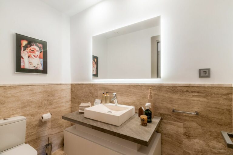 55c035b2565ebe5e64d1fea7caf190cf - 15