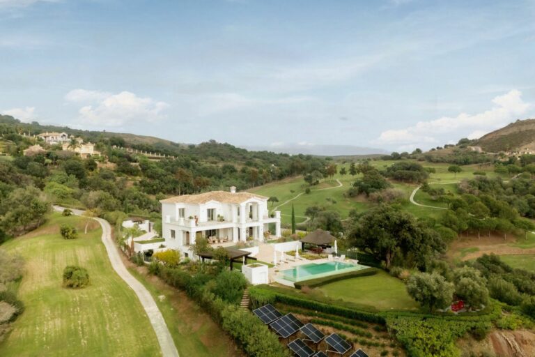 55c035b2565ebe5e64d1fea7caf190cf - 4