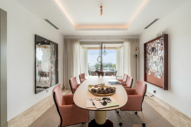 55c035b2565ebe5e64d1fea7caf190cf - 6