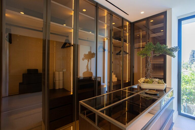 56fdc3d7e0159d69d3076d1f82ba1c3c - 14