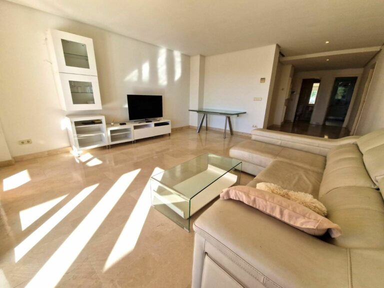 57c993f9b8546de11113444eec495343 - 3