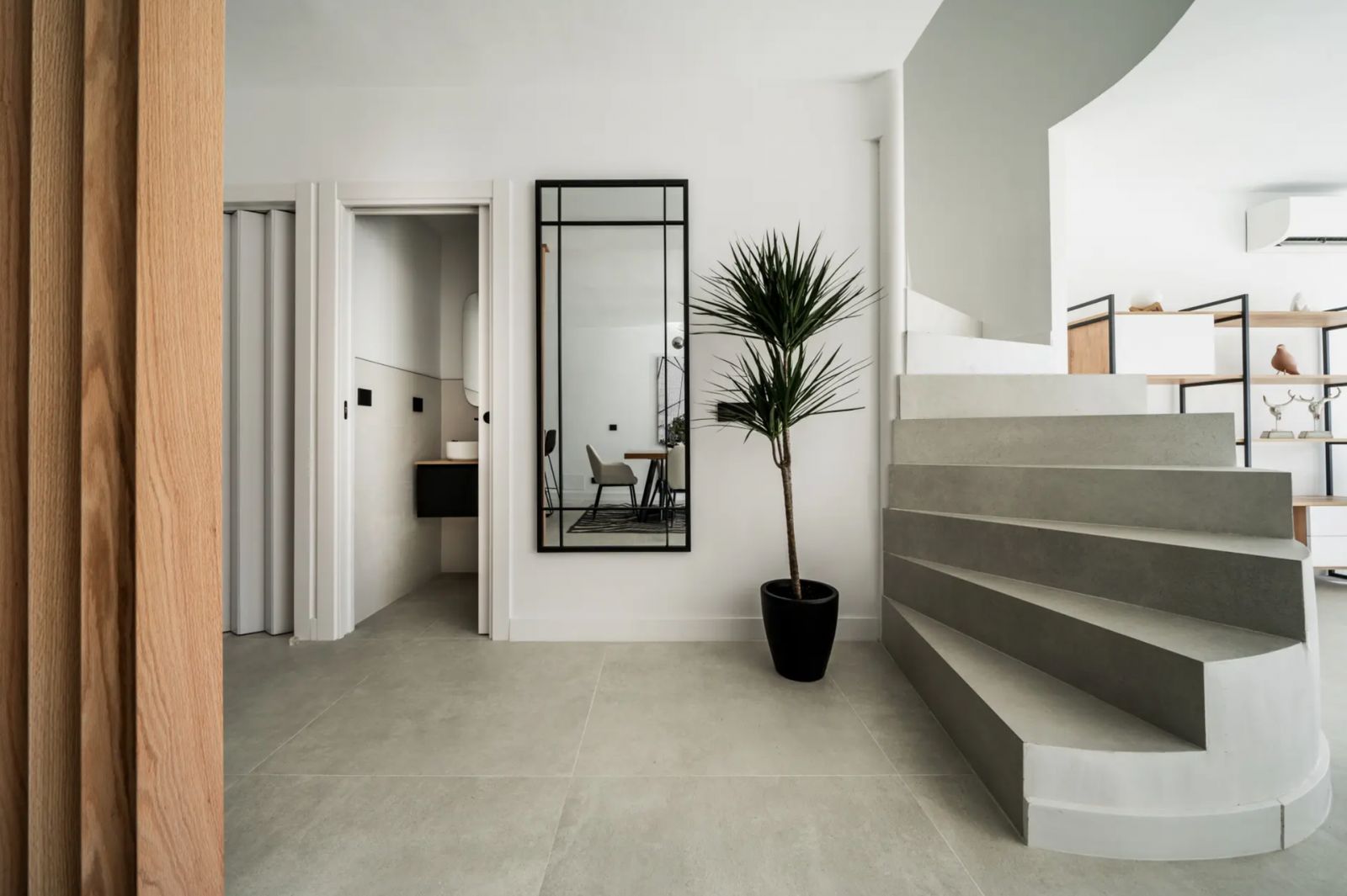 5a4e9779113261f418bd617cf2135f1b - 10