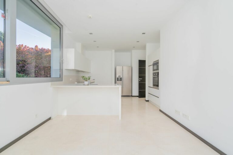 5abe3eda0890c501c2899992061c63ab - 15