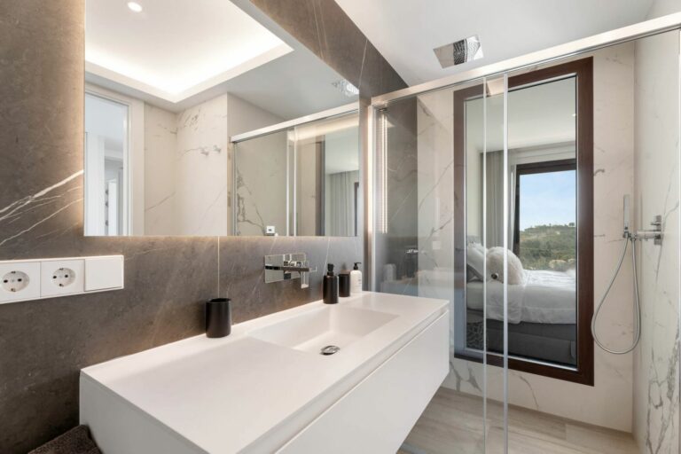 5bc9bf48171ae6731cef49ddc2ee3f25 - 14