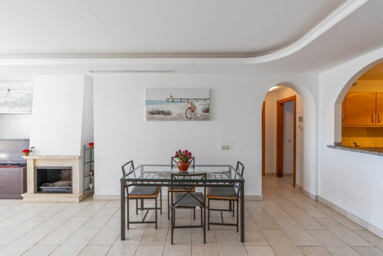 5e62a1c42e0755844da304a59461a353 - 15