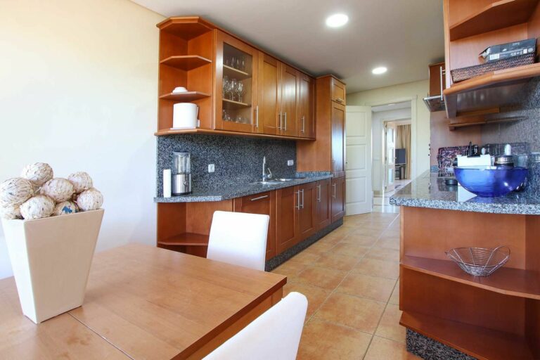 5ea69e9d4f1f91c20fc4dc7b096142fa - 10