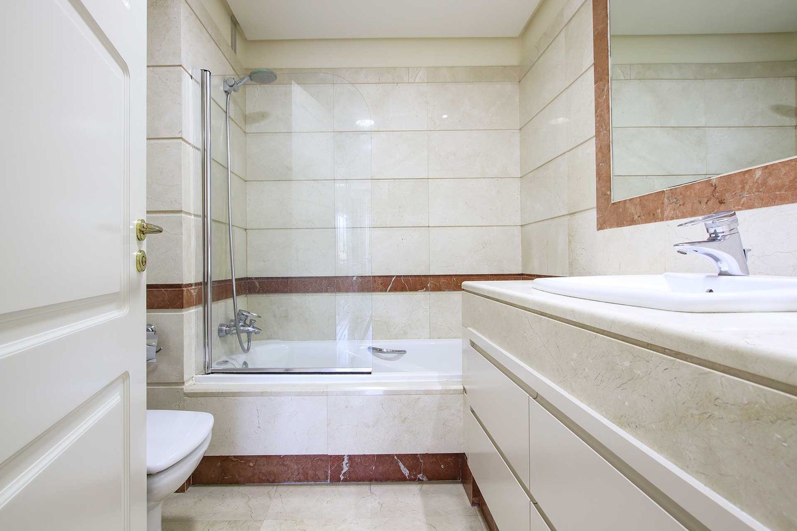 5ea69e9d4f1f91c20fc4dc7b096142fa - 15