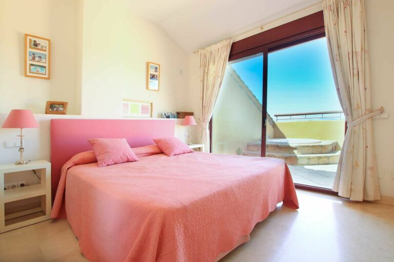 5ea69e9d4f1f91c20fc4dc7b096142fa - 16