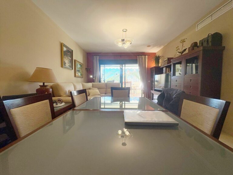 5f5bfaf4b6ed53befbf2a1df9108d24d - 12