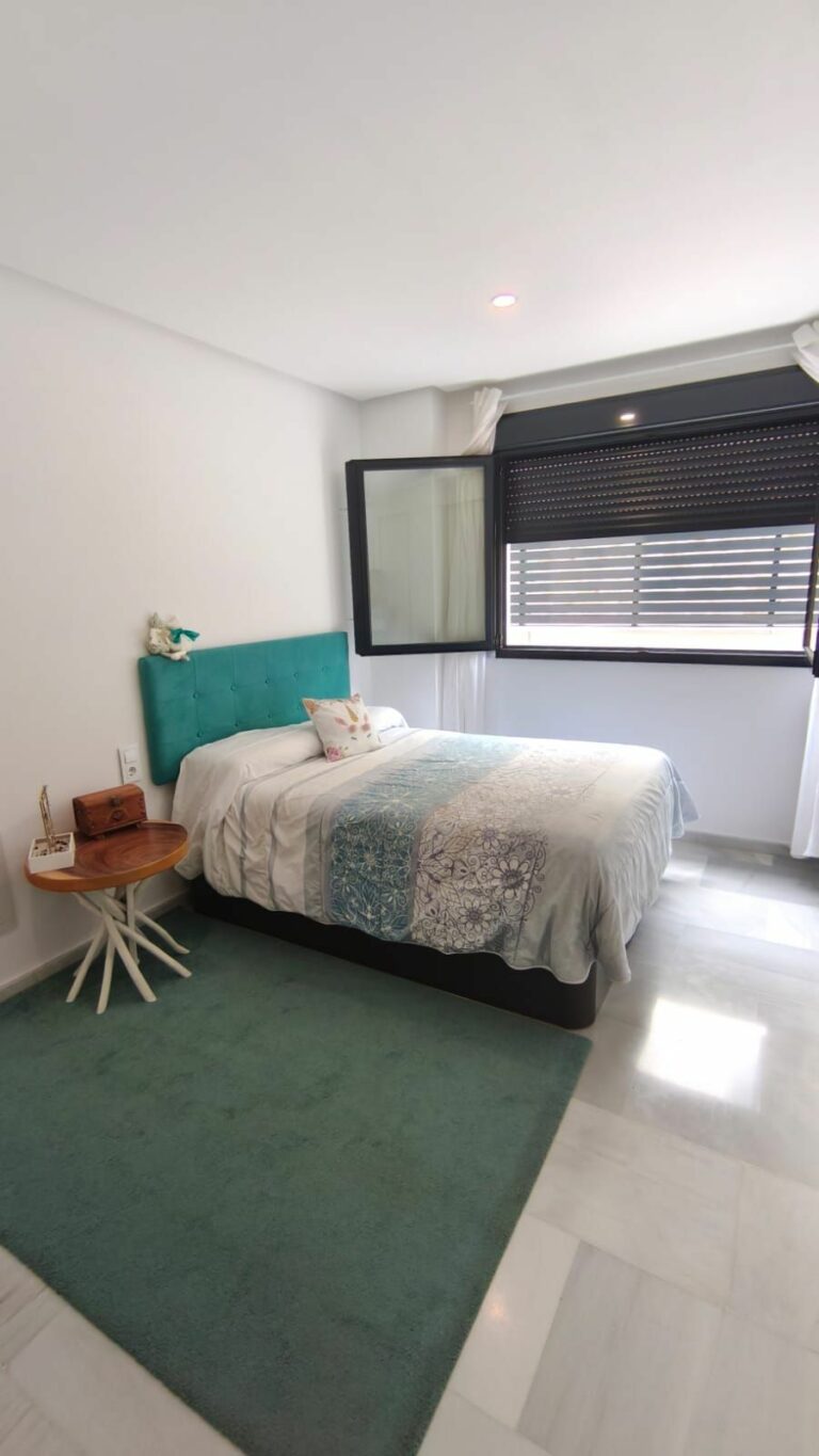 601c361ea5ef0c9eb6d1047ba8d2f4ab - 12