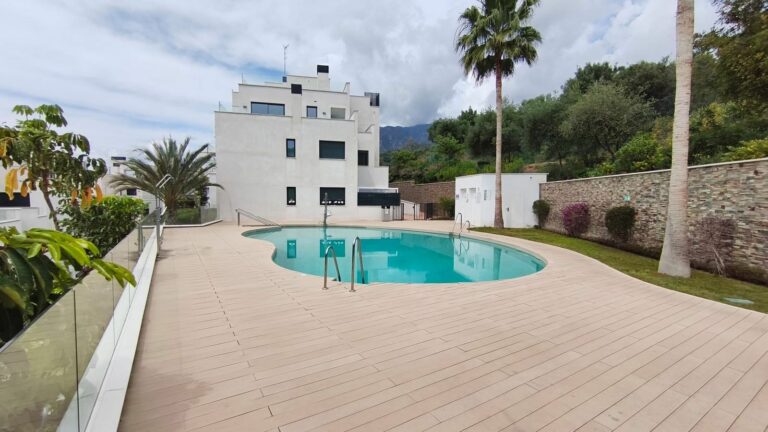 601c361ea5ef0c9eb6d1047ba8d2f4ab - 2