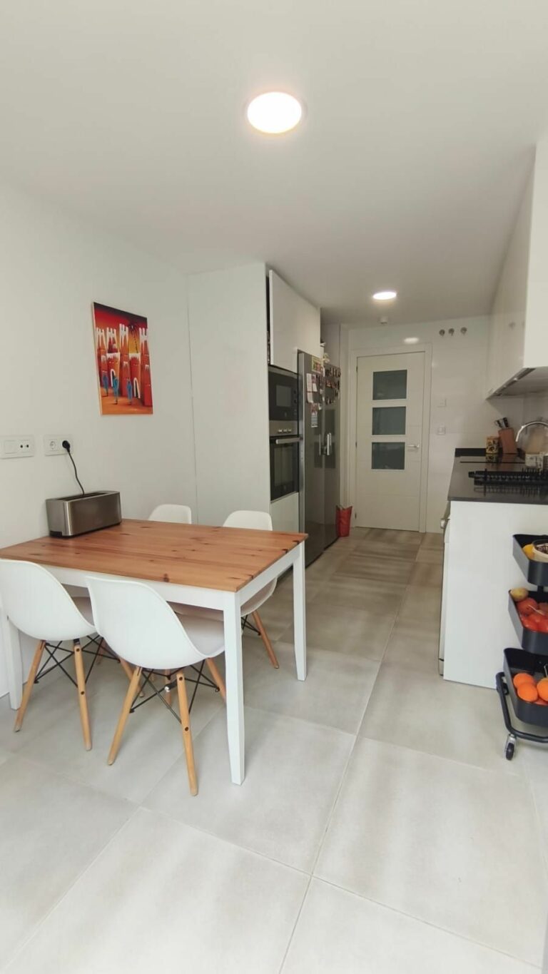 601c361ea5ef0c9eb6d1047ba8d2f4ab - 4