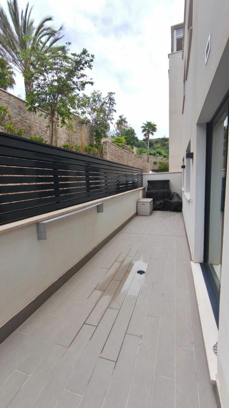 601c361ea5ef0c9eb6d1047ba8d2f4ab - 8