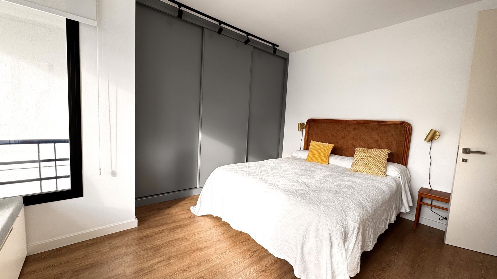 602d35adc03c5603ae12cc502a1de81e - 11