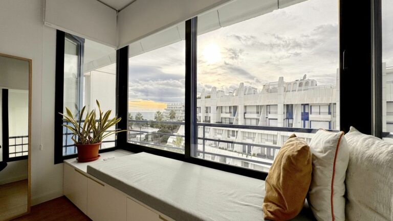 602d35adc03c5603ae12cc502a1de81e - 14