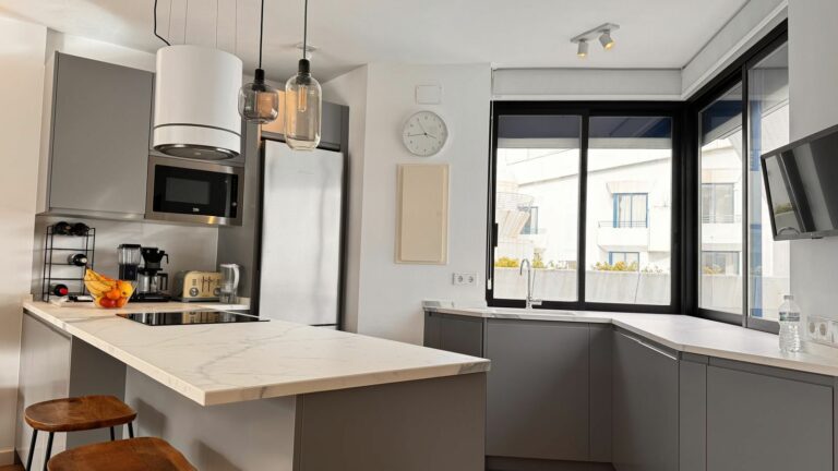 602d35adc03c5603ae12cc502a1de81e - 8