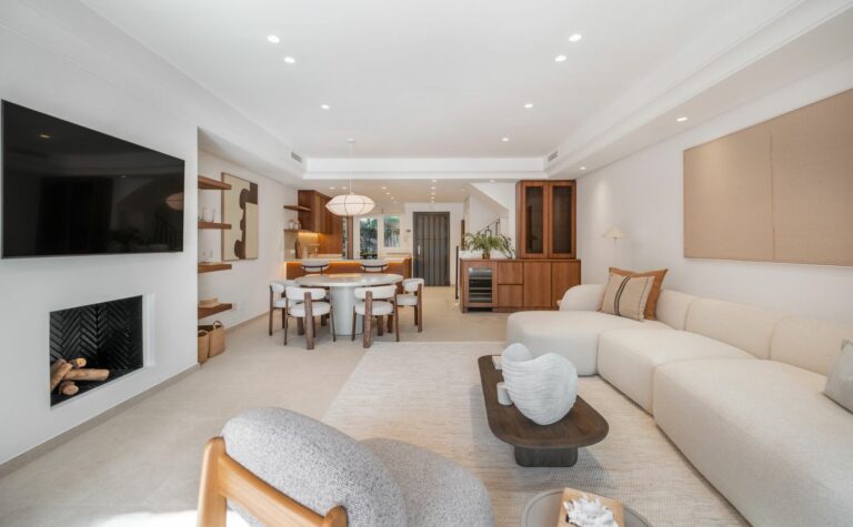 60cc5eeea58c02d04356621042a322a6 - 7