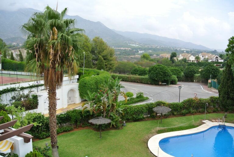 60e2c5b0f62cd6867b04d7c438386b19 - 2