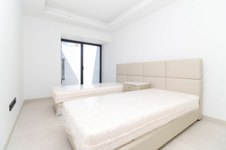 618757dc357dc7b196aeb57f6742e165 - 5