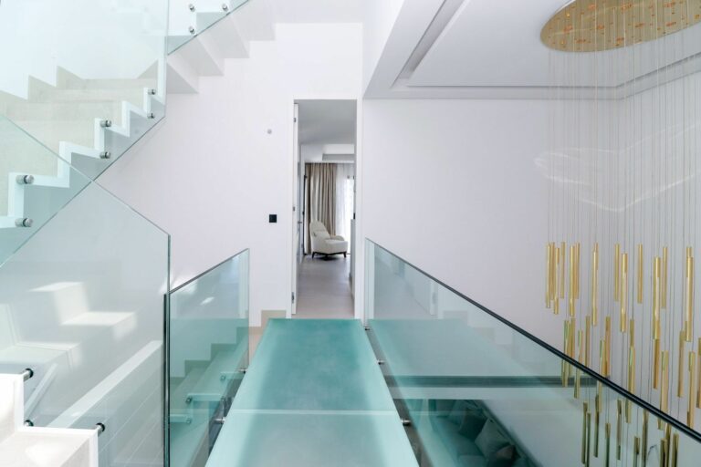 618757dc357dc7b196aeb57f6742e165 - 6