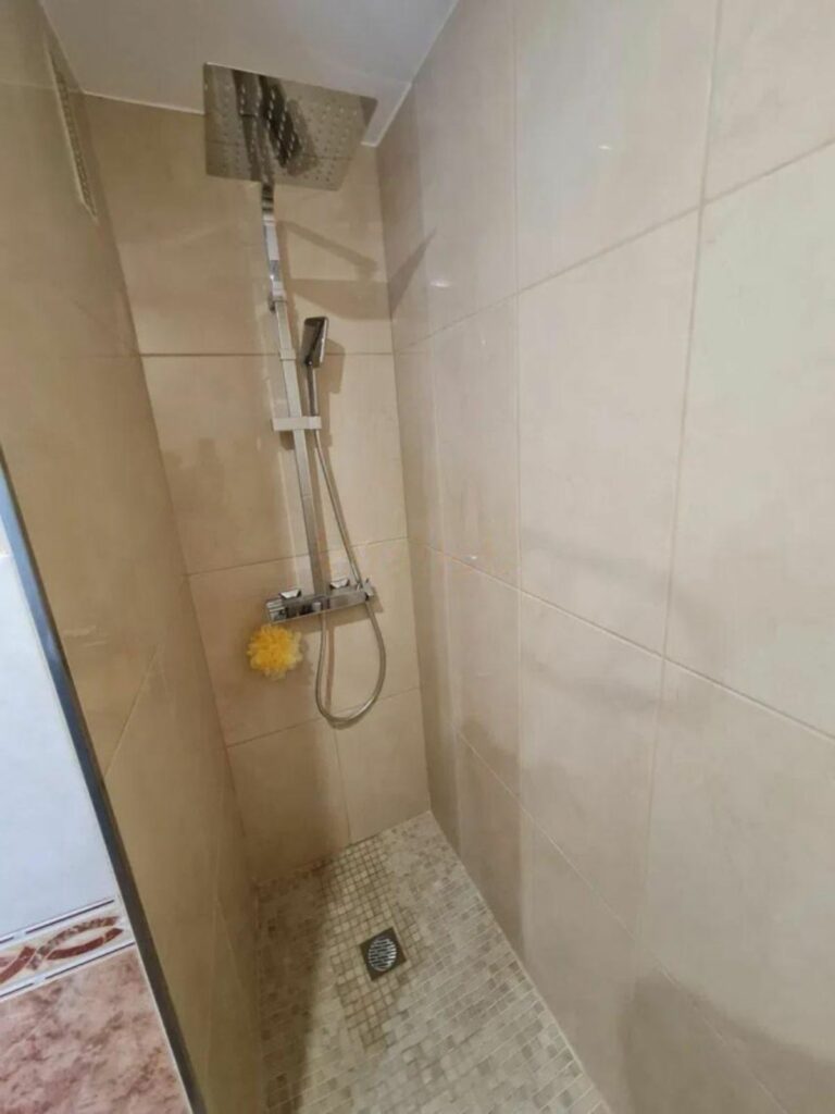 61fe758231c8bd5ad2e11b8cff4c7837 - 12