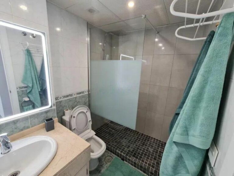 61fe758231c8bd5ad2e11b8cff4c7837 - 9