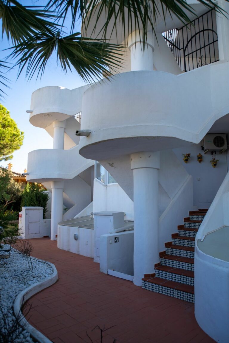 6397e21ca71f0698d3db8f6930519f2d - 15