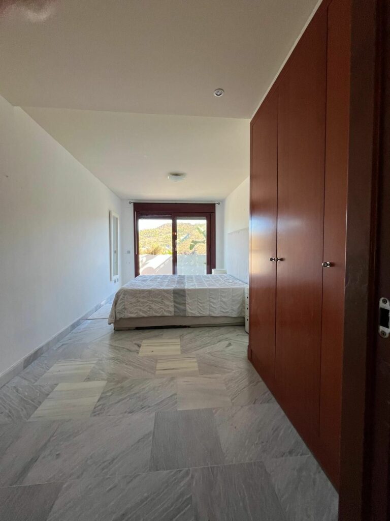 6a279f63efcdc2b8f84316b605851917 - 14