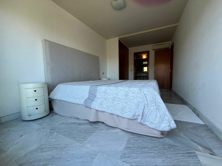 6a279f63efcdc2b8f84316b605851917 - 16