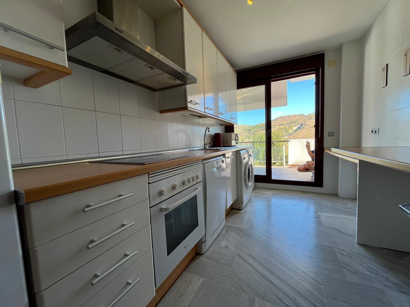 6a279f63efcdc2b8f84316b605851917 - 7