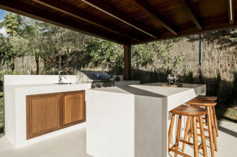 6a61db3f353c3e926a9789bdf7063beb - 9