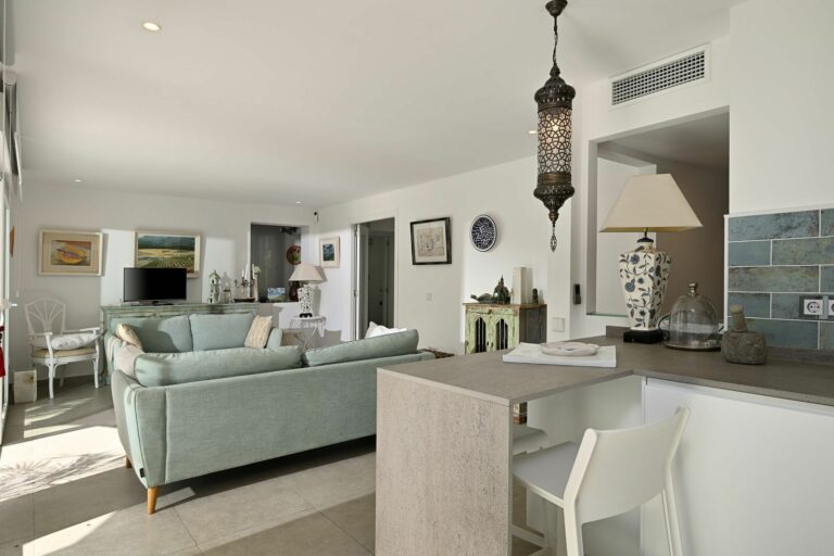 6b75955c51ac94fc58aaf5fd55178152 - 11