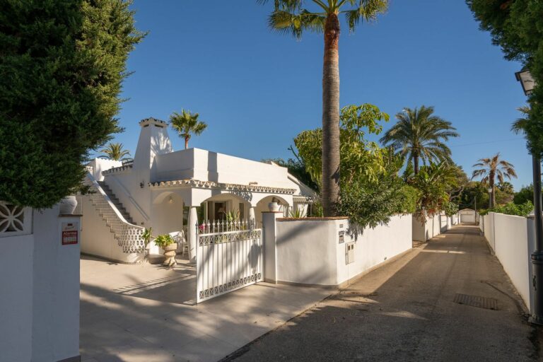 6b75955c51ac94fc58aaf5fd55178152 - 15